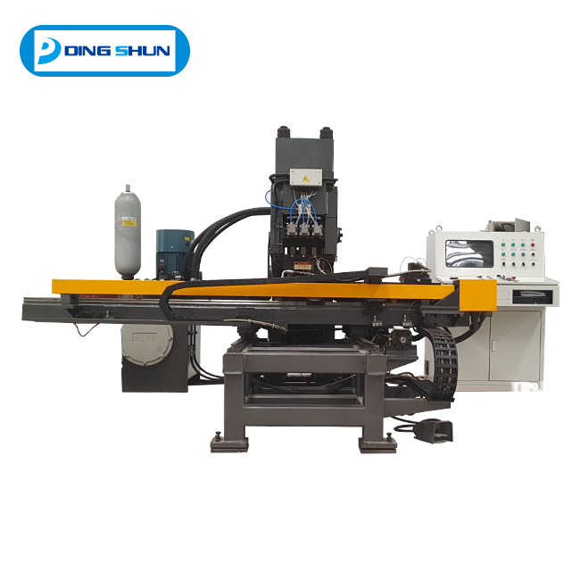 數控沖板機